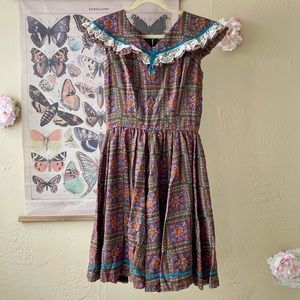 Vintage 50s-60s a-line dress size S small allover pattern swing dancing party